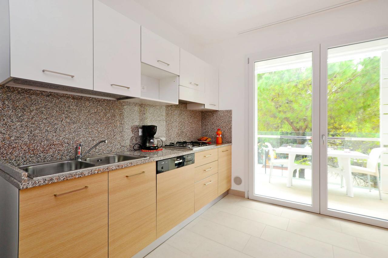Apartment Fiore-2 By Interhome Lignano Sabbiadoro Buitenkant foto